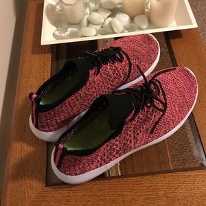 Women shoes TIANYUQI  athletic shoes Size 39